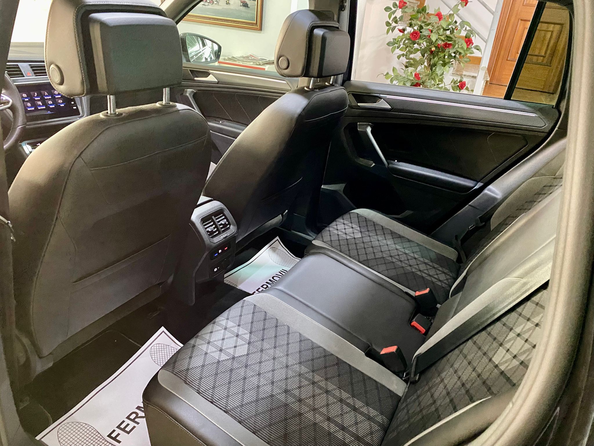 VW Tiguan R-Line DSG 4Motion -VENDIDO –