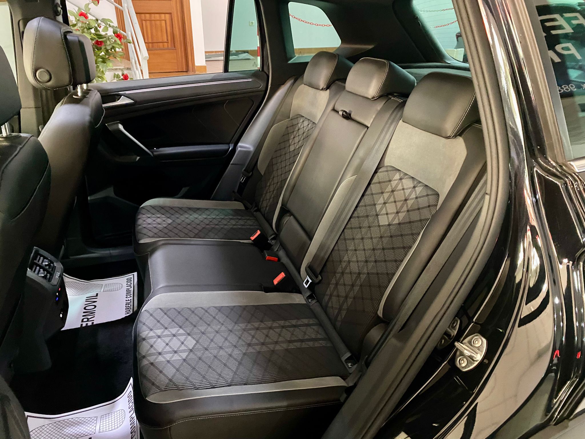 VW Tiguan R-Line DSG 4Motion -VENDIDO –