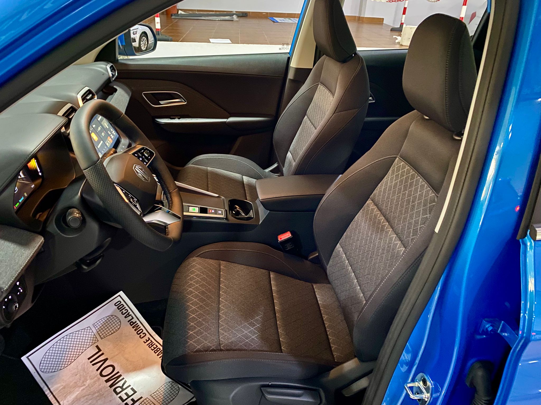 MG ZS Confort Hybrid+ 194cv