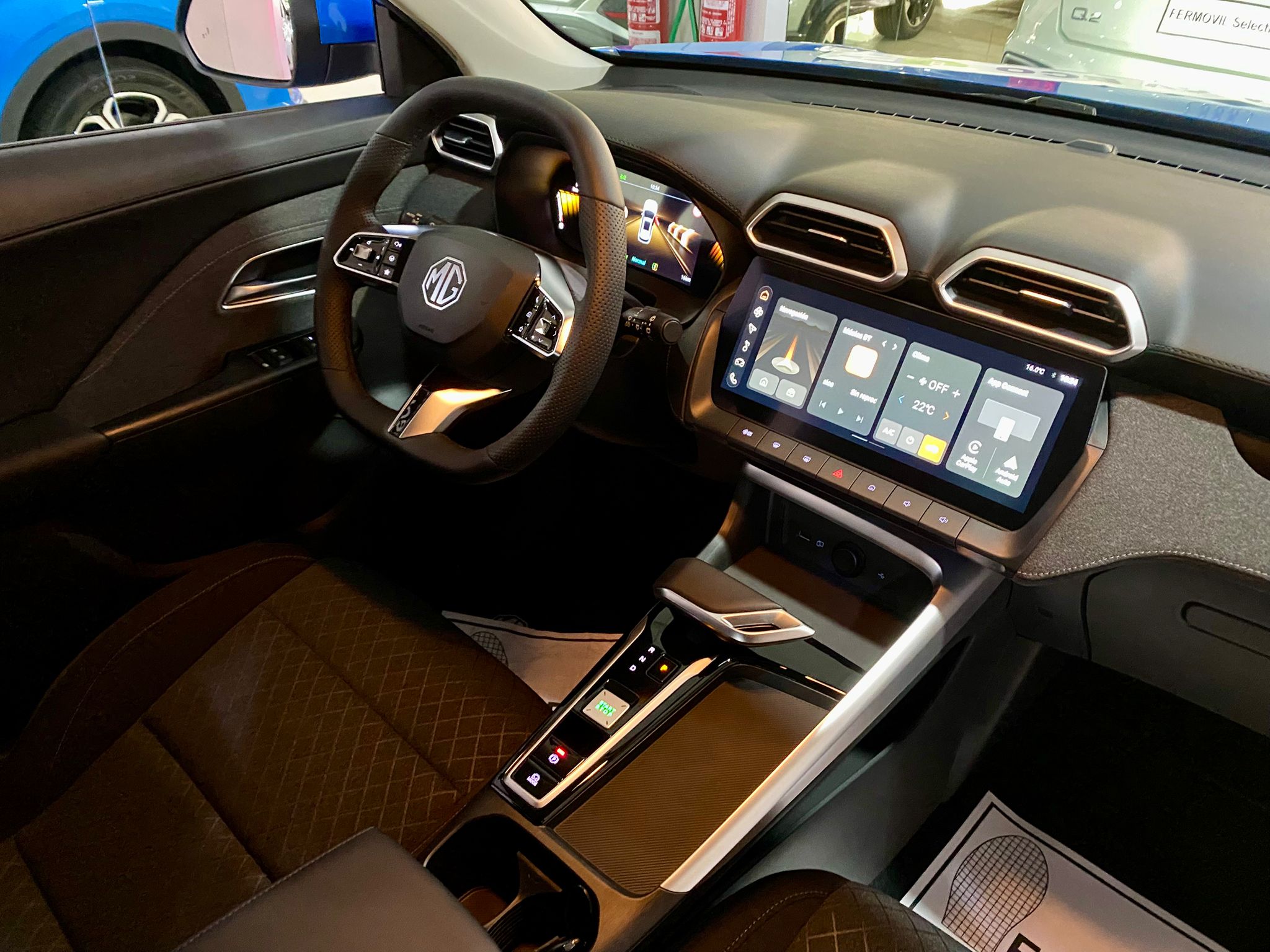 MG ZS Confort Hybrid+ 194cv