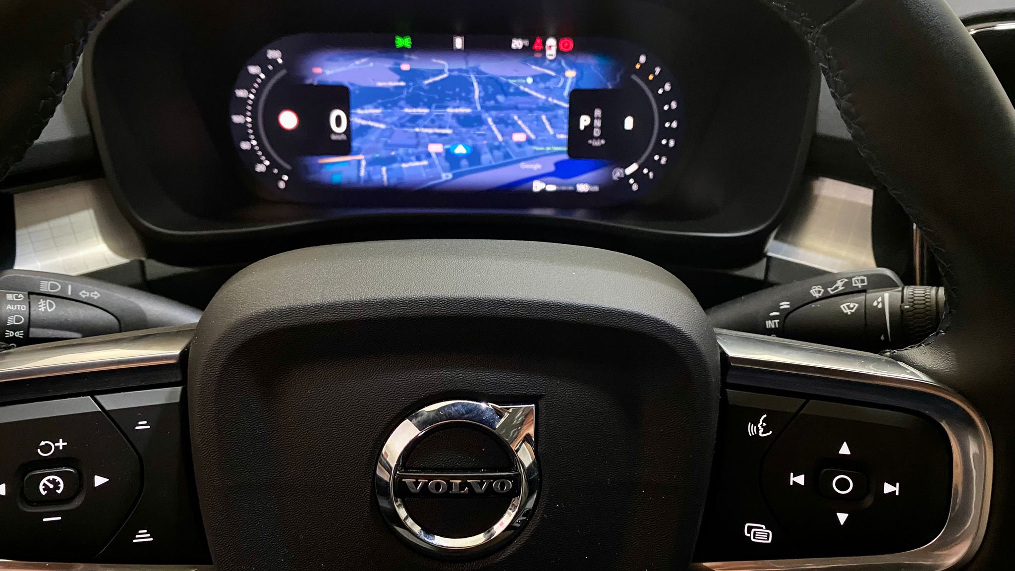 VOLVO XC40 163cv Automático ECO