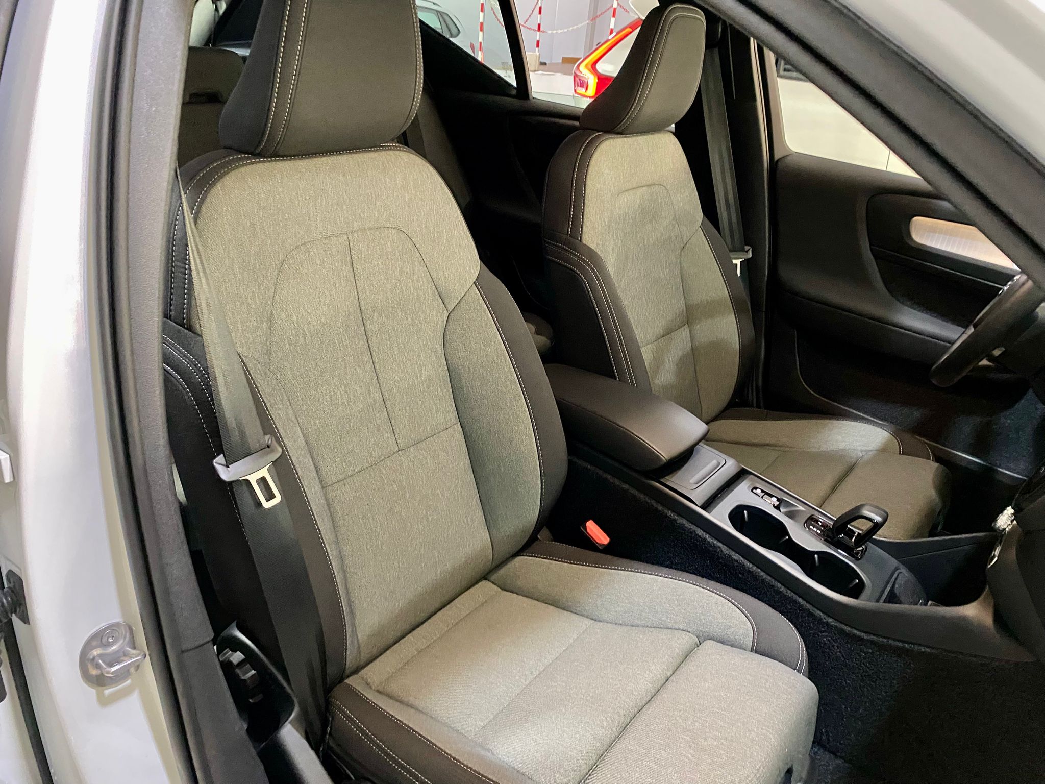 VOLVO XC40 163cv Automático ECO