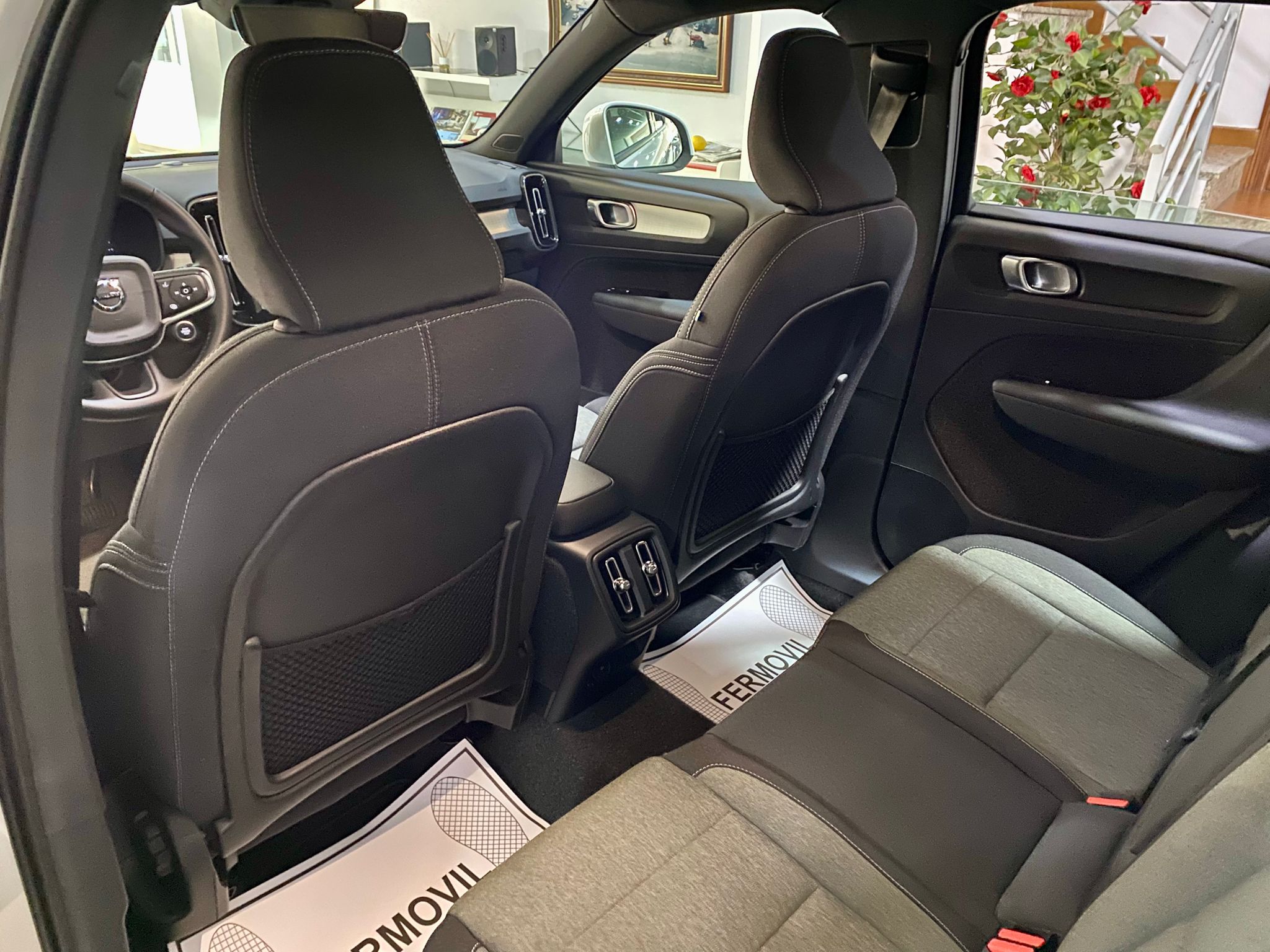 VOLVO XC40 163cv Automático ECO