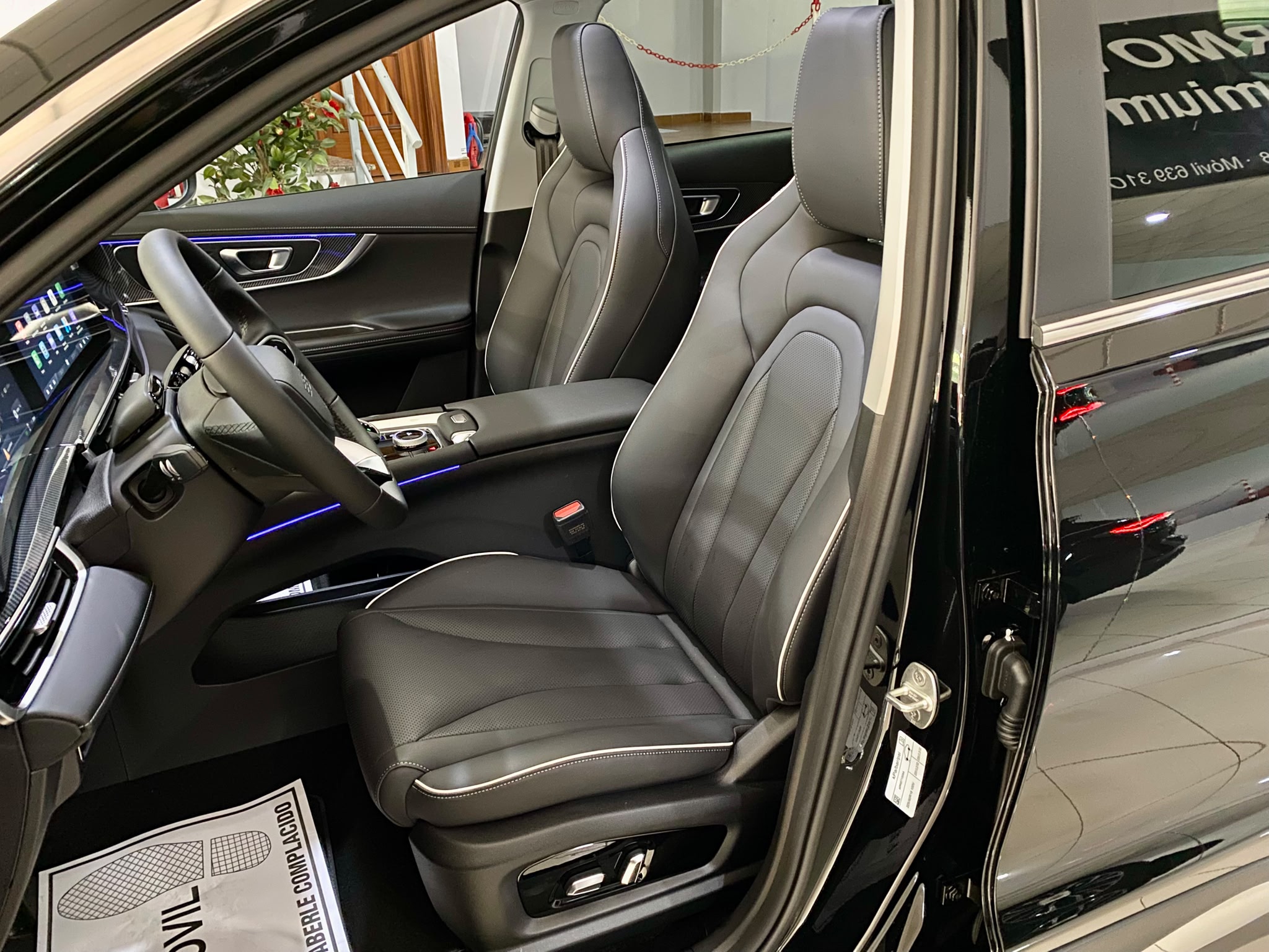 EBRO S700 HEV Luxury 224cv