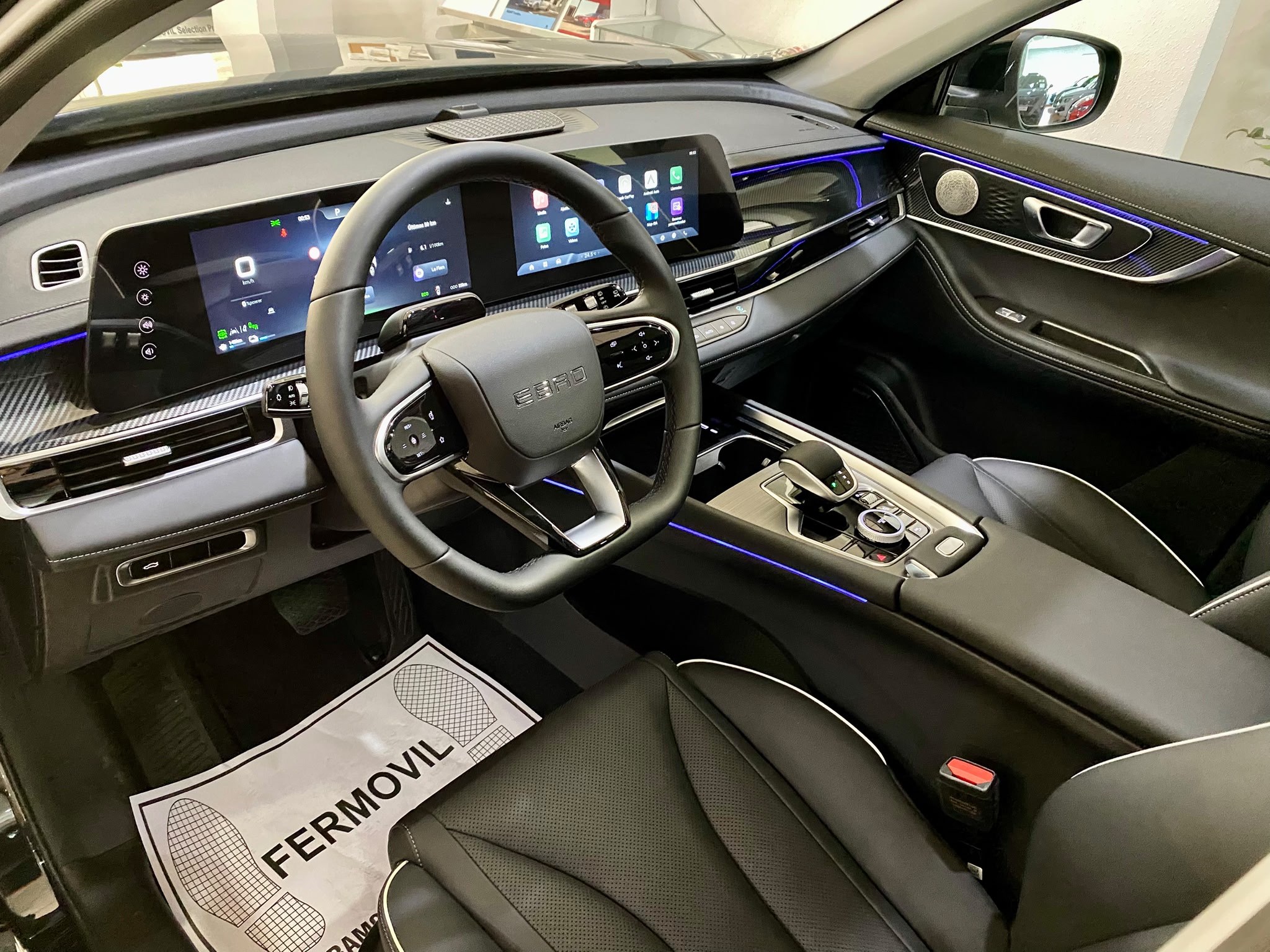 EBRO S700 HEV Luxury 224cv