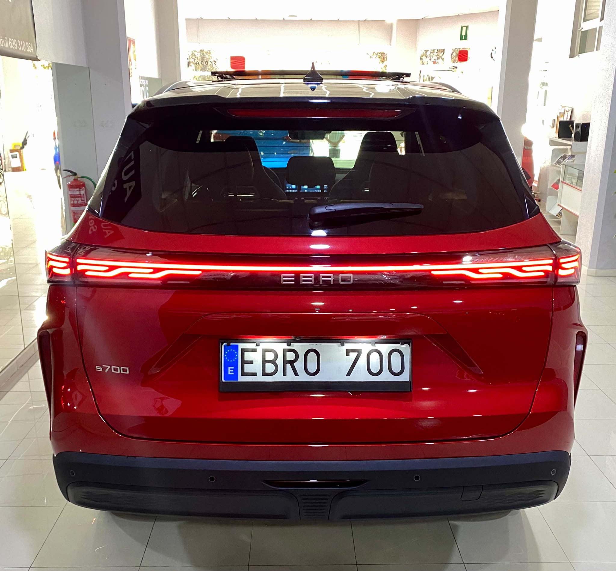 EBRO S700 PHEV LUXURY 279cv