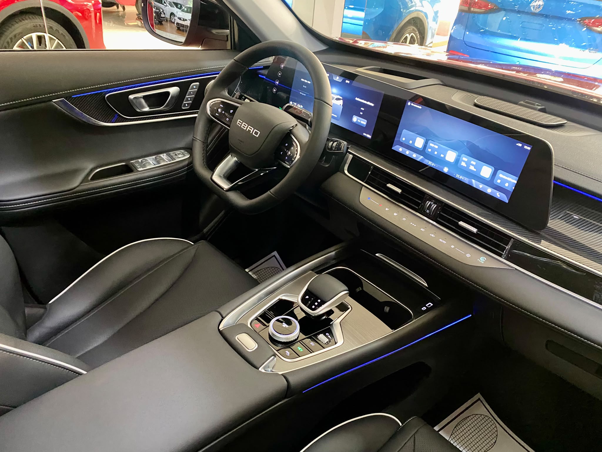 EBRO S700 PHEV LUXURY 279cv