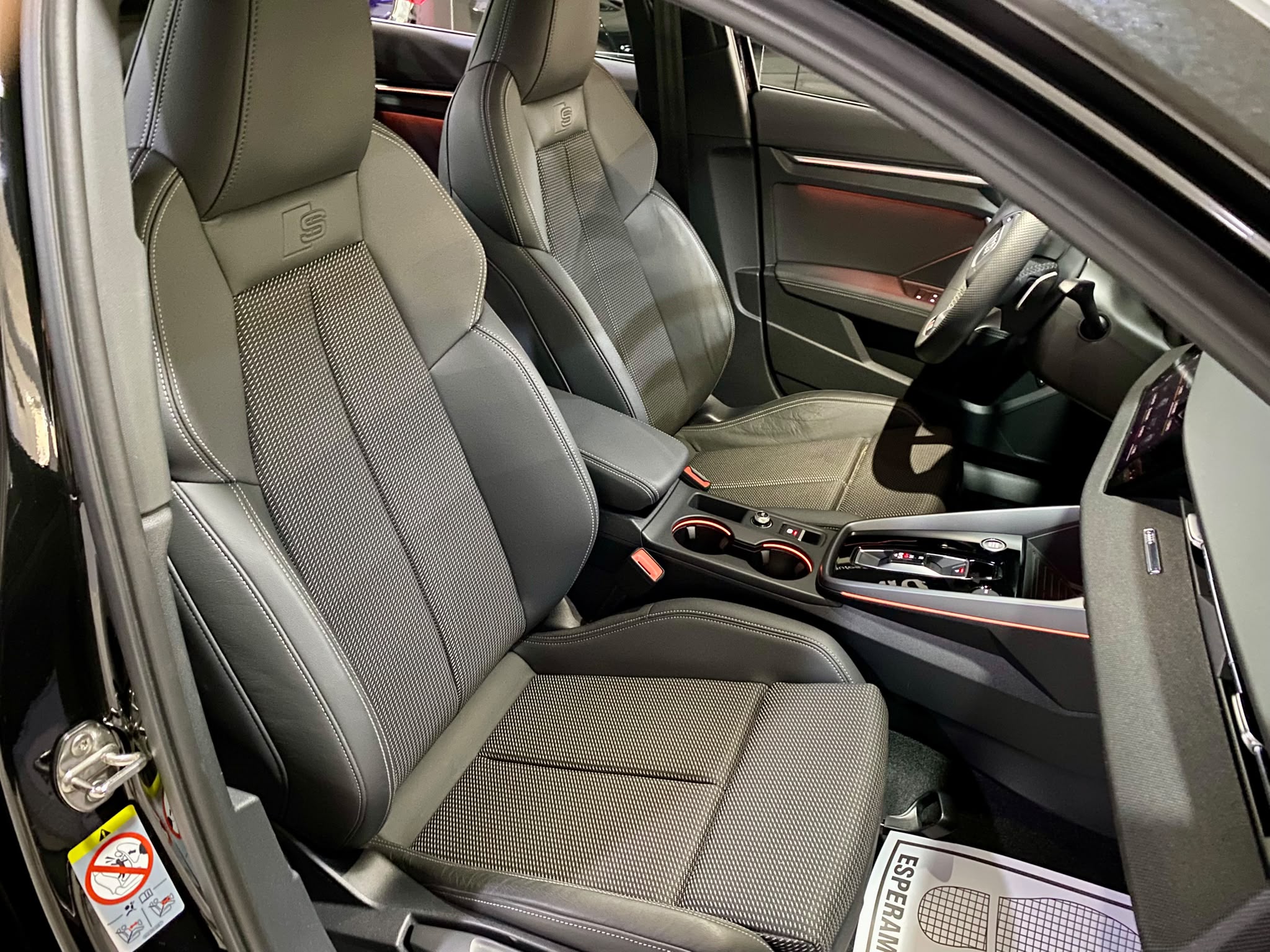 AUDI A3 Sedan S-Line 35 TDI S-Tronic