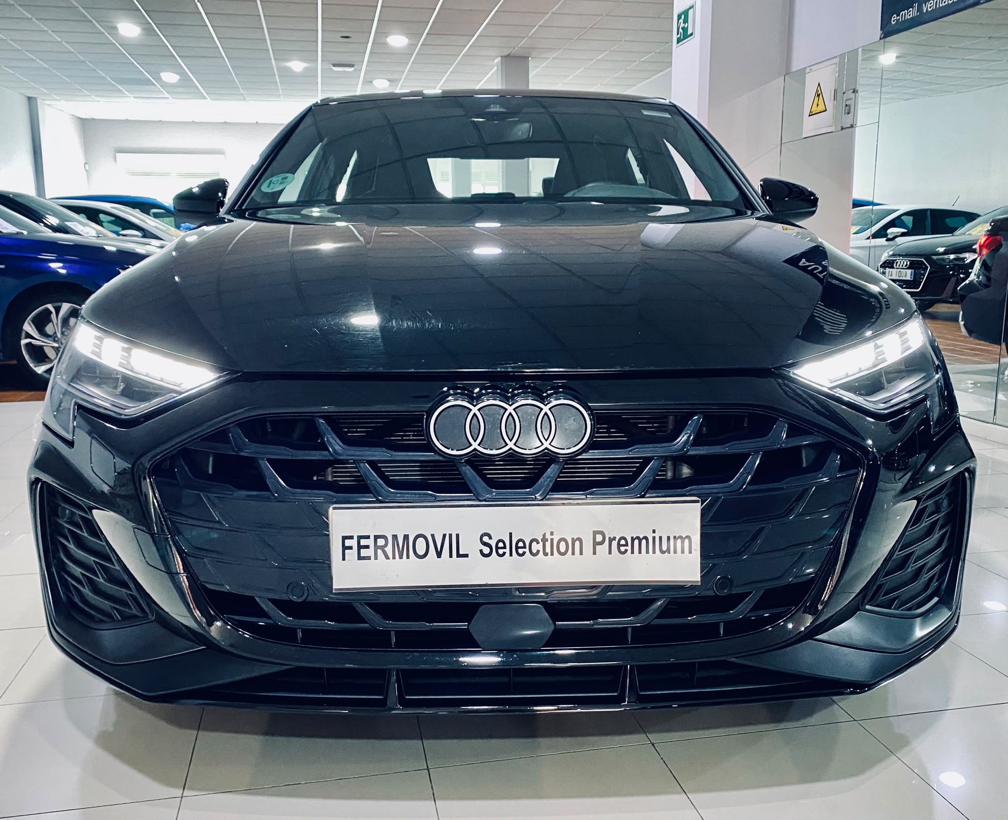 AUDI A3 Sedan S-Line 35 TDI S-Tronic